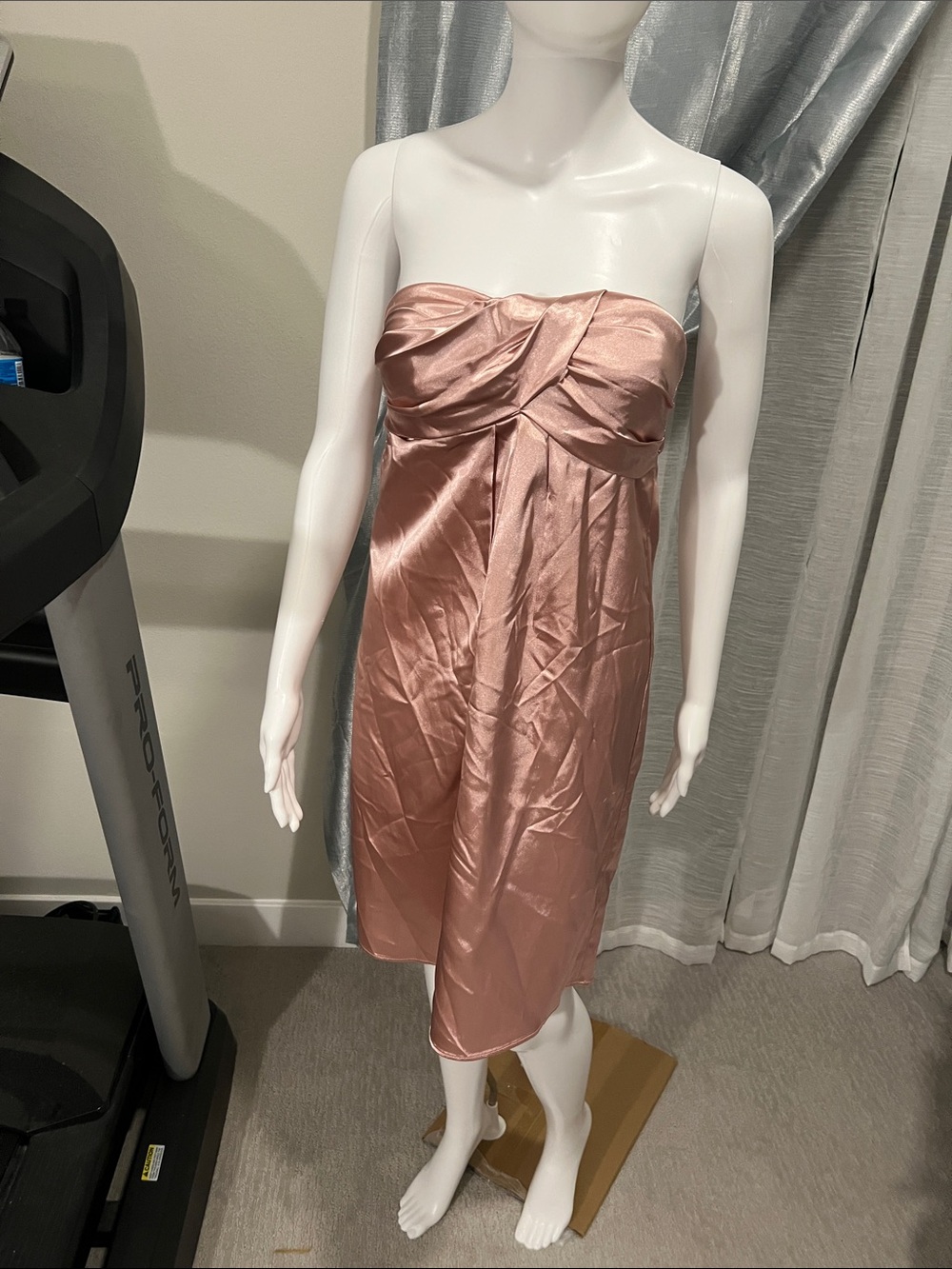 Forever 21 Strapless Satin Dress in Rose